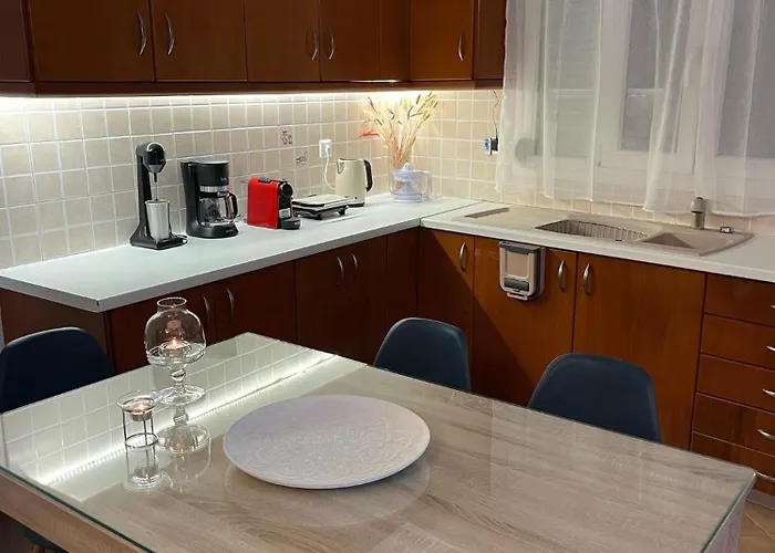 Olive Gem 2-bed Sleeps 4 With Fireplace דירה *