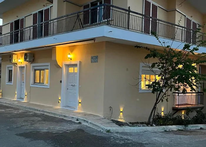 דירה Olive Gem 2-bed Sleeps 4 With Fireplace Spiliá